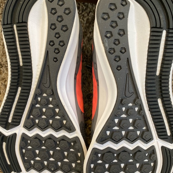 Women’s Nike Running Shoes (Worn Once) - Picture 4 of 5